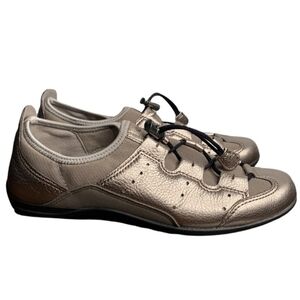 Ecco Bluma Toggle Sneakers